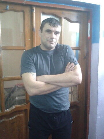  --,   , 44 ,     , c 