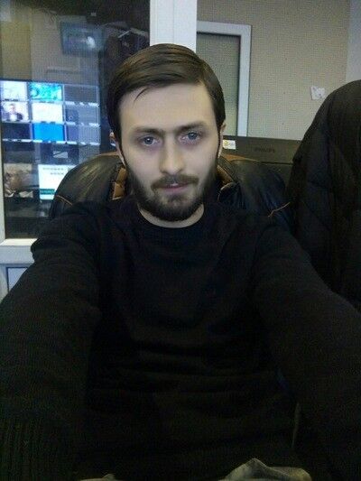  ,   George, 37 ,   