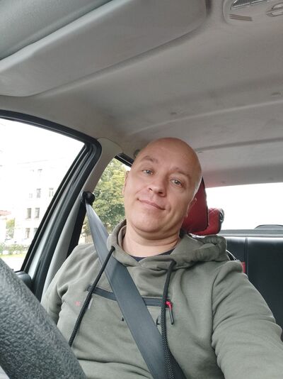  ,   Sergei, 45 ,   ,   