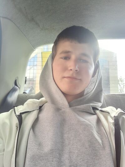  ,   Ruslan, 23 ,   ,   
