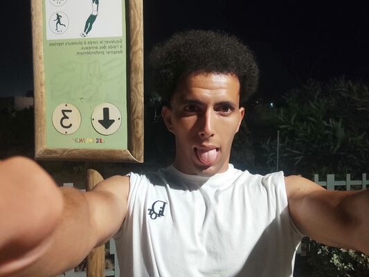  ,   Walid, 27 ,   ,   , c , 
