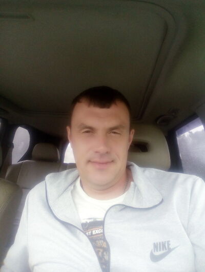  -,   Aleks, 43 ,   