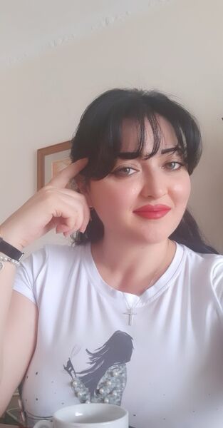  ,   Linda, 40 ,   ,   