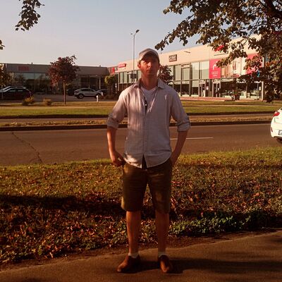  ,   Vlad, 33 ,   ,   