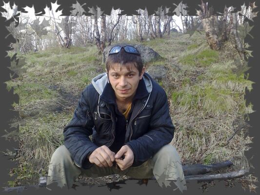  ,   Tarik, 46 ,   