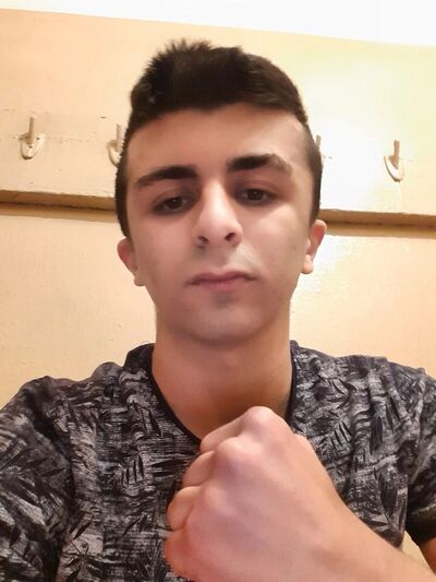  ,   Elvin, 20 ,   ,   