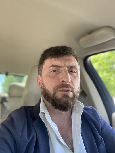  --,   , 44 ,     , c 