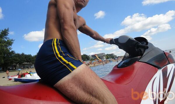  ,   Anatolii, 37 ,   ,   , c , 
