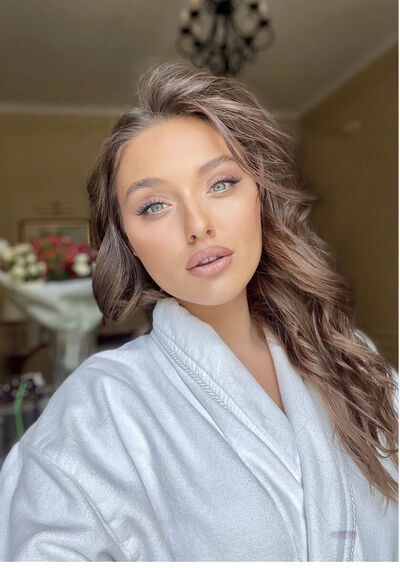  ,   Karina, 26 ,   ,   