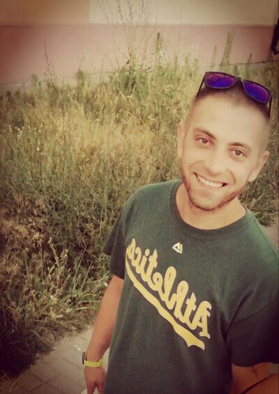  ,   Artem, 35 ,   ,   , c 