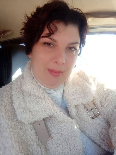  ,   Roza, 41 ,   ,   