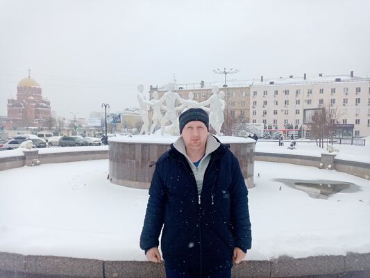  ,   Anton, 37 ,   ,   , c 