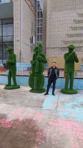  ,   Maxim, 39 ,   ,   