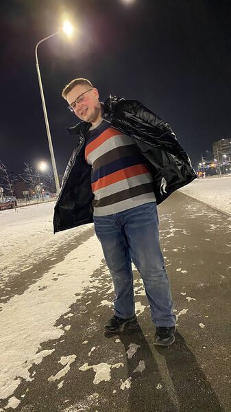  ,   Vladislav, 27 ,   , 