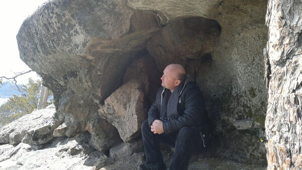  ,   Aleksanlr, 54 ,   