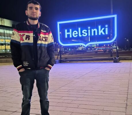  ,   Shaxriyor, 24 ,   ,   