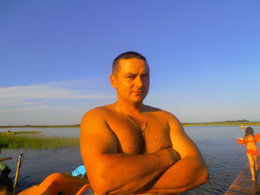  ,   Yuriy, 48 ,   ,   , c 