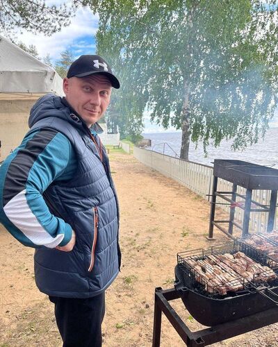 ,   Stephen, 54 ,     , c 
