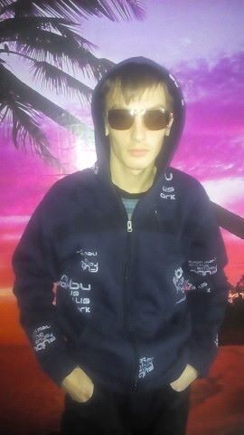  -,   Artem, 31 ,   