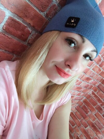  ,   Marina, 39 ,  