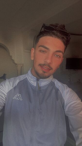  ,   Mohamed, 24 ,   ,   