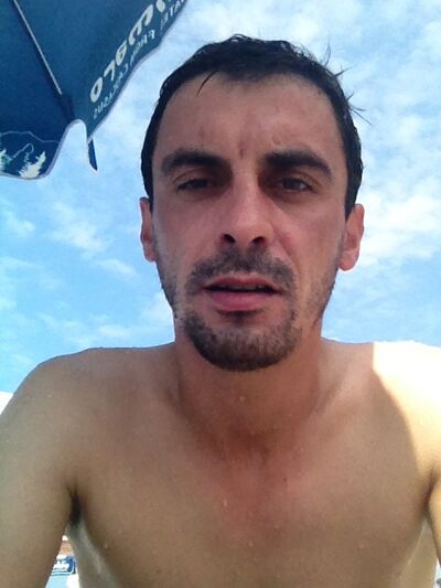 ,   Lasha, 41 ,   ,   , c 