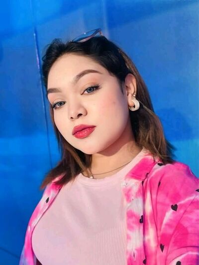  ,   Toni Foxy, 25 ,   ,   