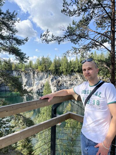  ,   Hans Schmuse, 29 ,   ,   