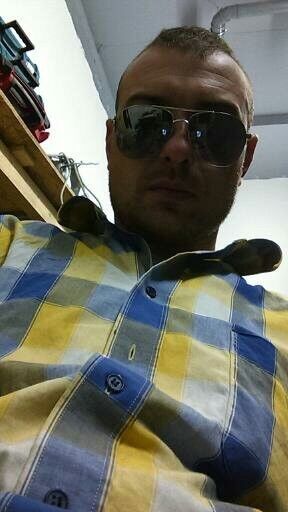  ,   Yurrr, 37 ,   ,   , c 