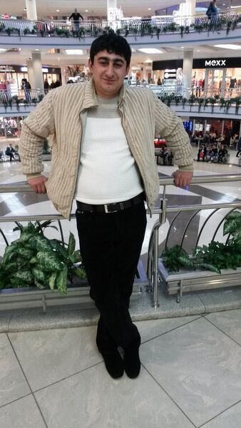  ,   Nurik, 41 ,  