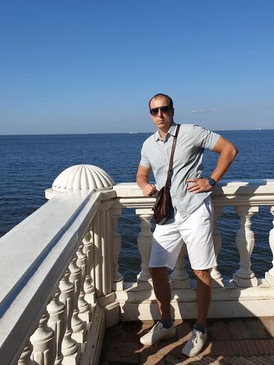  -,   Alexander, 41 ,     , c 