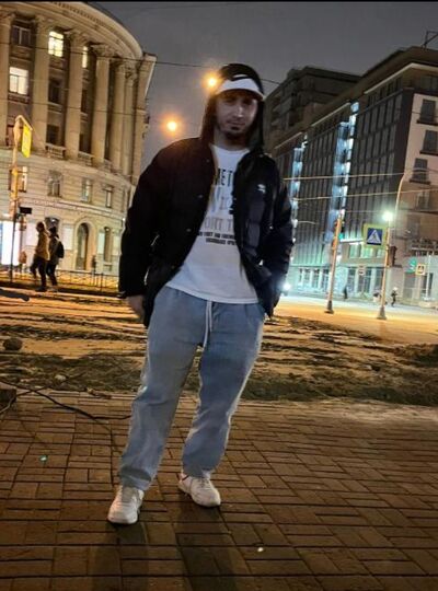  ,   Ali, 40 ,   ,   
