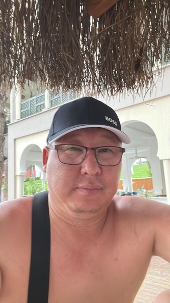  ,   Frenk, 34 ,   ,   