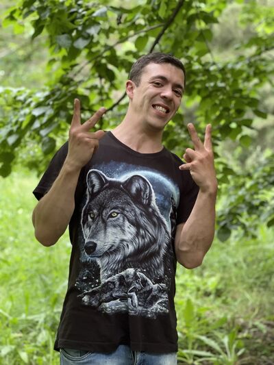  ,   Eduard, 32 ,   ,   