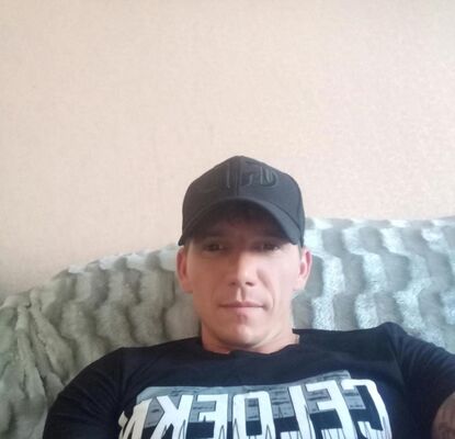  ,   Sergei, 45 ,   