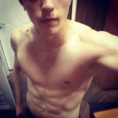  ,   Daniel, 28 ,   