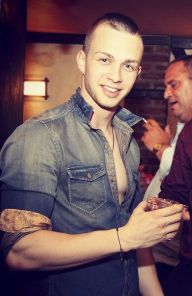  ,   Alexander, 29 ,   ,   , c 