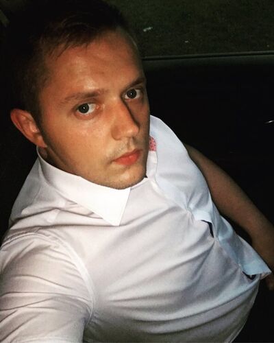  ,   Denis, 33 ,   ,   
