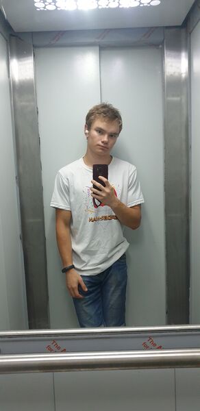  ,   Denis, 24 ,   ,   