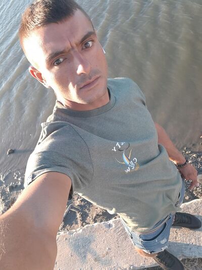  Montijo,   Iulian, 28 ,   