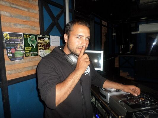  -,   Dj Niki, 34 ,  