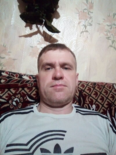  ,   Alecsei, 42 ,   ,   