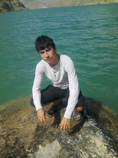  ,   Sobirjon, 33 ,   