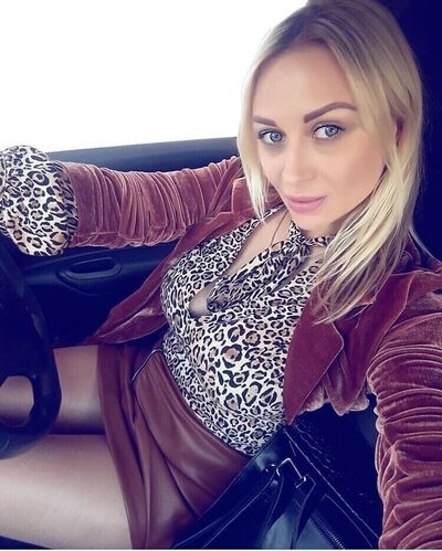  ,   Lucy, 31 ,   ,   , 