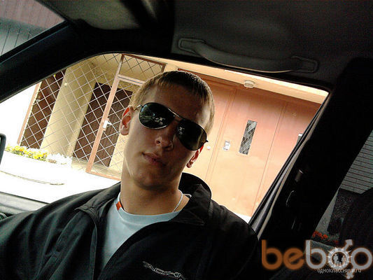  ,   Den, 35 ,   
