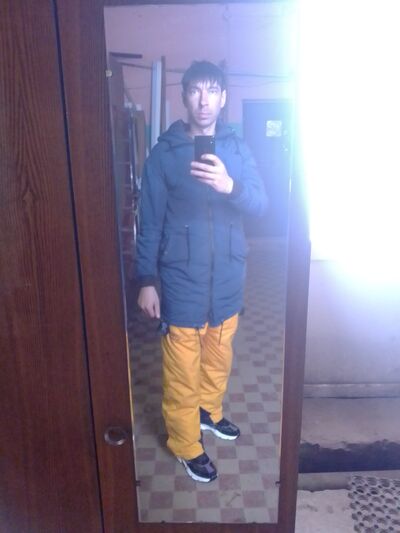  ,   Denis, 36 ,   c 