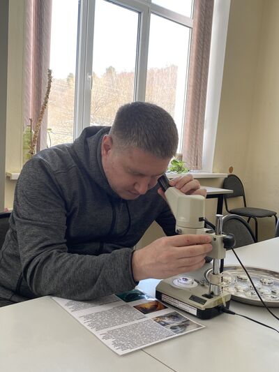  ,   Viktor, 24 ,   ,   