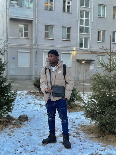  ,   Stanislas, 24 ,   ,   