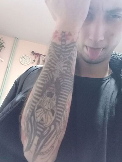  ,   Tolik, 25 ,   ,   , c , 