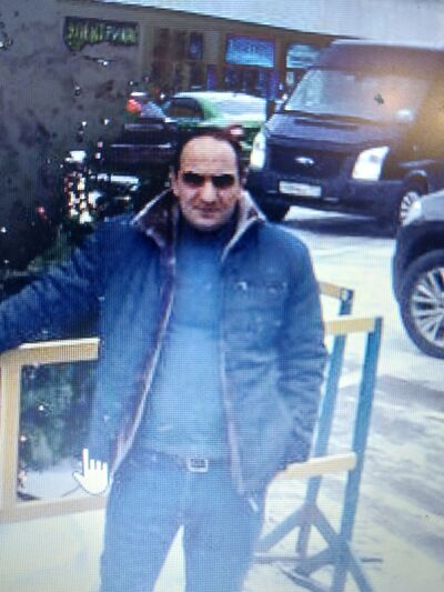  ,   Mikael, 49 ,   ,   